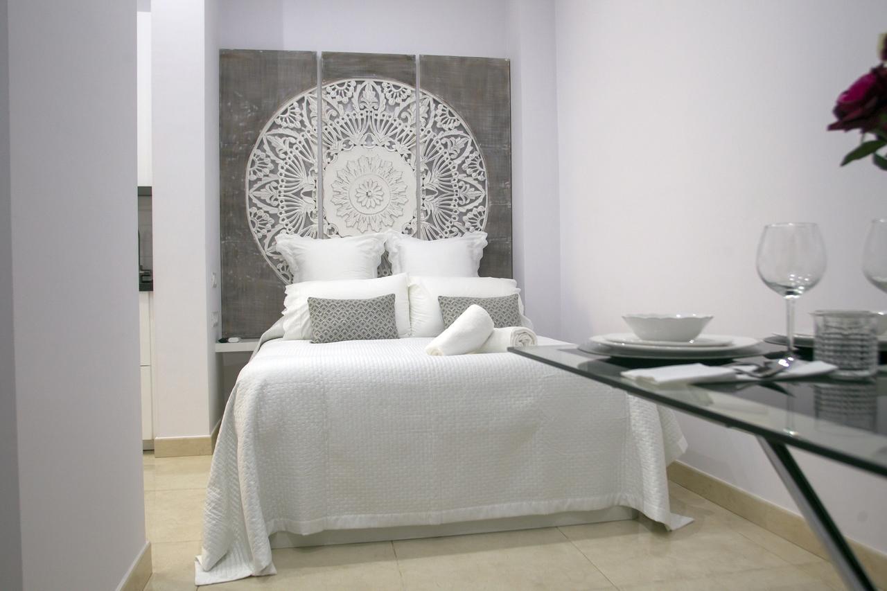 Panther Home Luxury Dreams Sevilla Ngoại thất bức ảnh